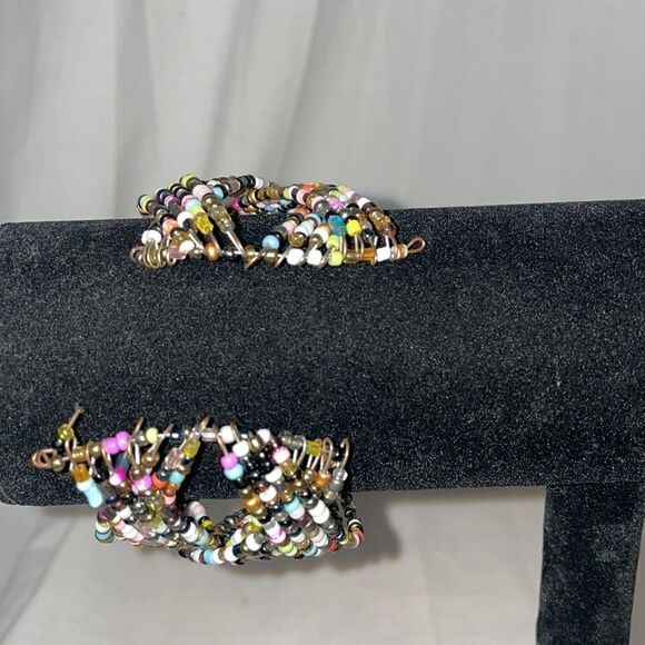 Beaded woven bracelet  - Picture 2 of 3